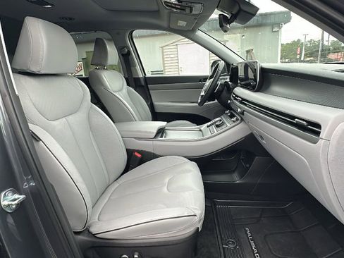Used 2025 Hyundai Palisade SEL image 15