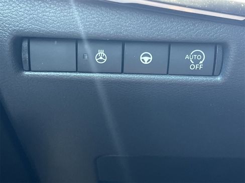 New 2025 Nissan Kicks SR w/ SR Premium Package image 15