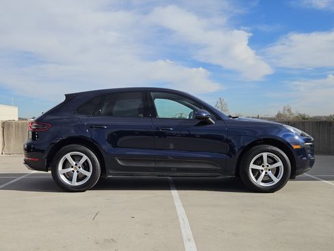 Used 2018 Porsche Macan image 9