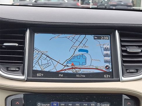 Used 2019 INFINITI QX50 Essential w/ Premium Heat Package image 17