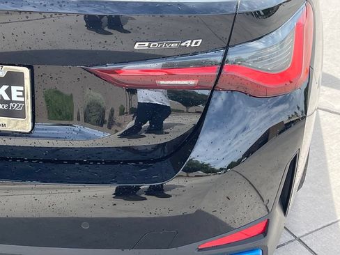 Used 2023 BMW i4 eDrive40 RWD image 7
