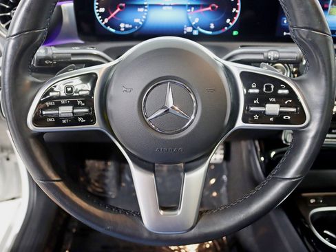 Used 2022 Mercedes-Benz CLA 250 4MATIC image 16