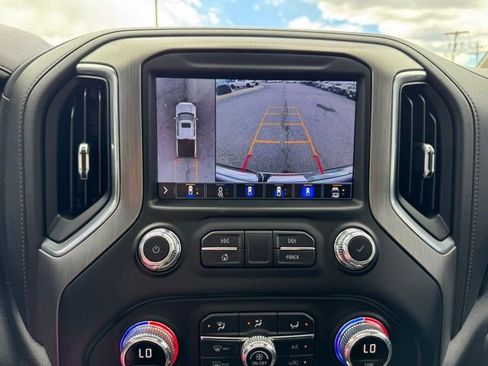 Used 2022 GMC Sierra 1500 Denali w/ Denali Premium Package AWD/4WD image 33
