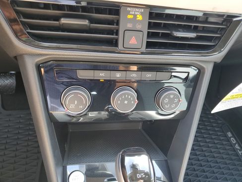 New 2025 Volkswagen Taos S image 21