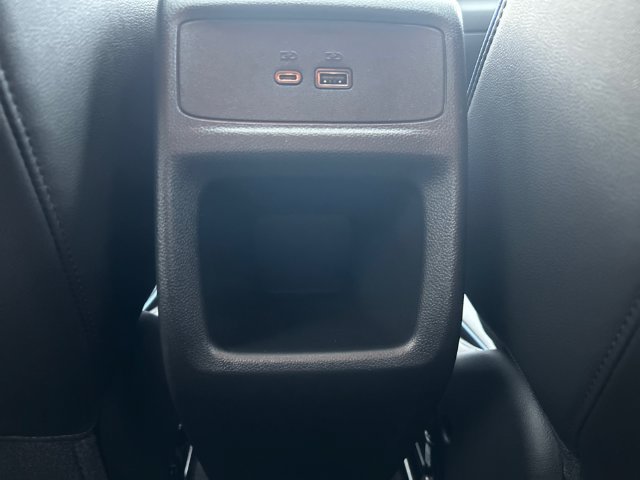 Used 2025 Buick Envista Sport Touring w/ Convenience I Package FWD image 19