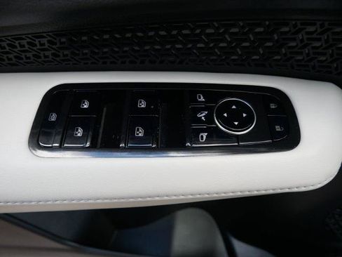 Certified 2024 Nissan Ariya AWD image 19
