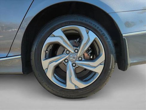 Certified 2018 Honda Accord EX-L image 14