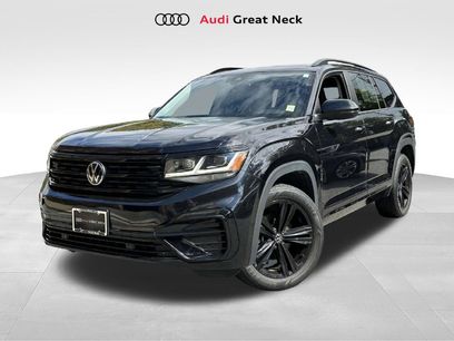Used 2023 Volkswagen Atlas SEL R-Line
