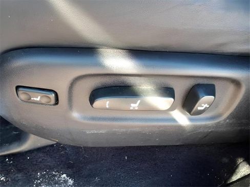 Used 2014 Lexus LX 570 4WD image 14