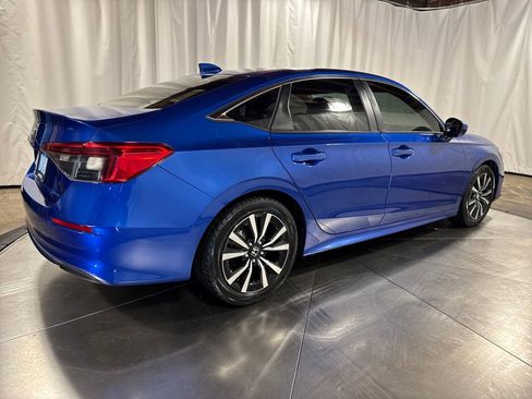 Used 2022 Honda Civic EX image 8