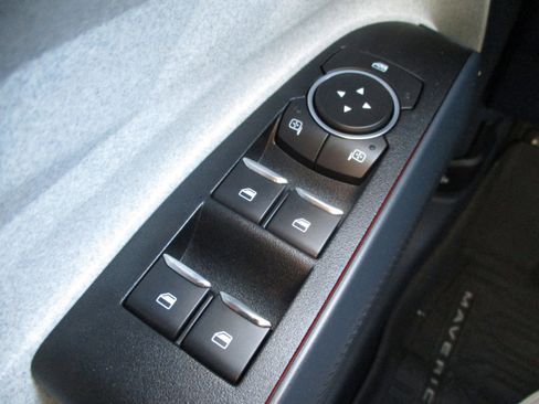 Used 2022 Ford Maverick XLT w/ XLT Luxury Package image 35