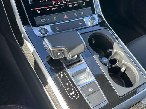 Certified 2026 Audi Q7 2.0T Premium Plus w/ Convenience Plus Package AWD/4WD image 31