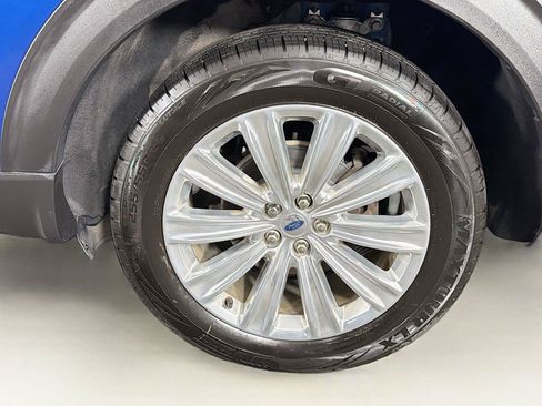 Used 2020 Ford Explorer Limited AWD/4WD image 36