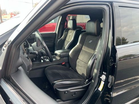 Used 2023 Dodge Durango R/T w/ Hemi Orange Plus Package image 2