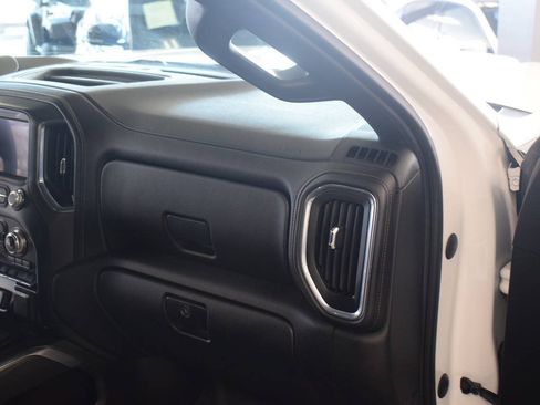 Used 2020 GMC Sierra 2500 AT4 w/ AT4 Premium Package AWD/4WD image 26