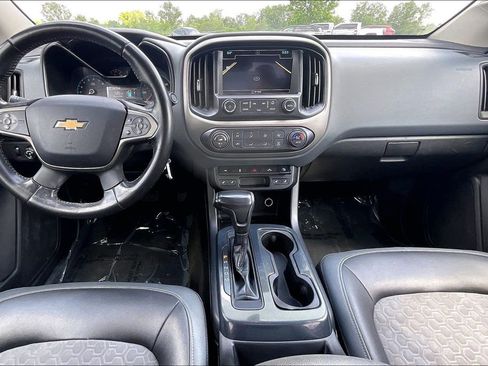 Used 2016 Chevrolet Colorado Z71 AWD/4WD image 10