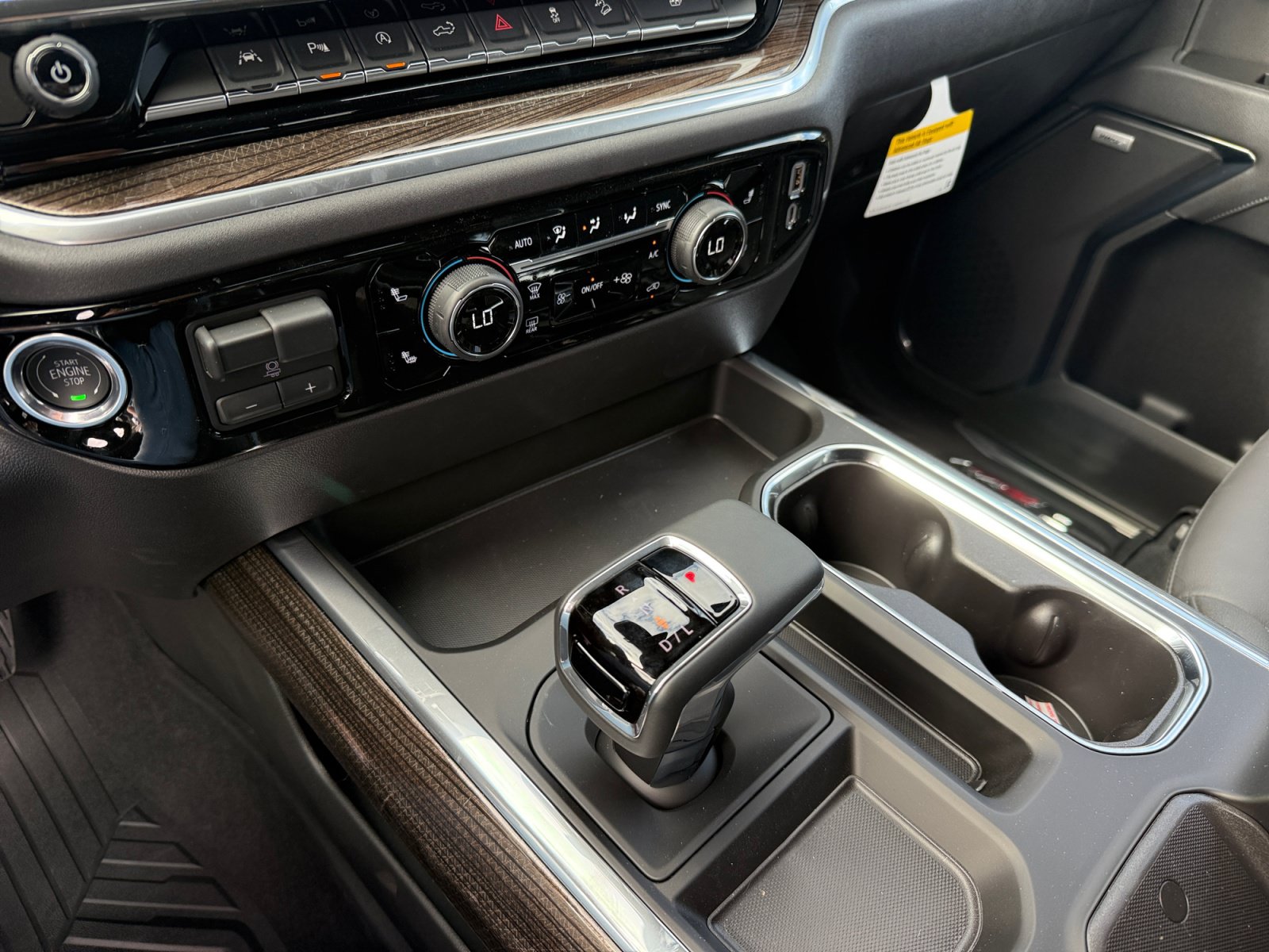 New 2026 Chevrolet Silverado 1500 RST w/ RST All Star Premium Package AWD/4WD image 13
