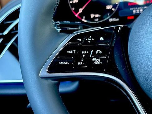 New 2026 Mercedes-Benz E 350 4MATIC Sedan image 18