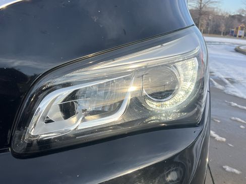 Used 2015 INFINITI QX80 w/ 22" Wheel Package image 6