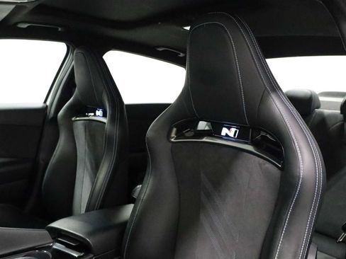 Used 2022 Hyundai Elantra N FWD image 18