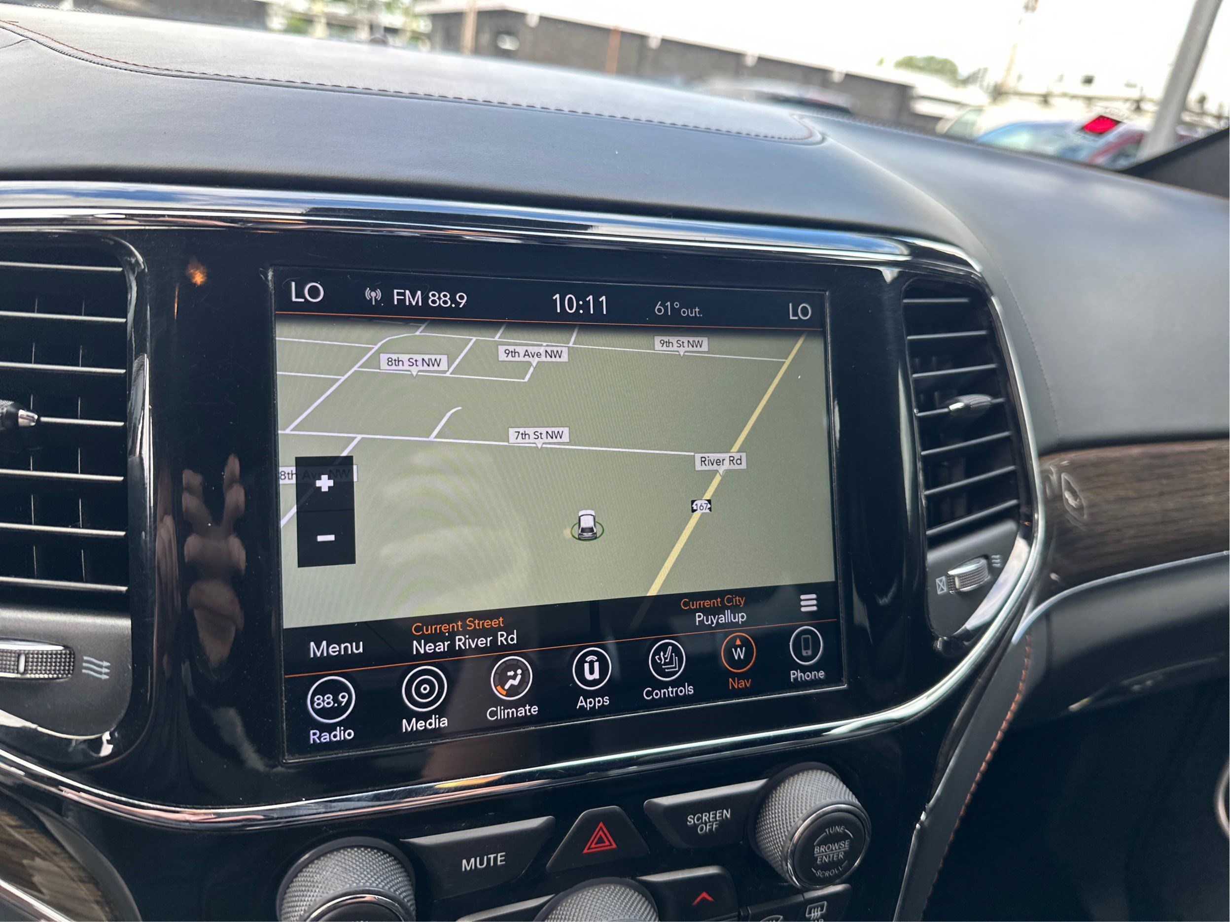 Used 2019 Jeep Grand Cherokee Summit AWD/4WD image 31