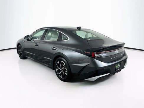 Used 2025 Hyundai Sonata SEL FWD image 5