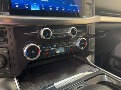 Certified 2023 Ford F150 Raptor w/ Raptor Carbon Fiber Package AWD/4WD image 22
