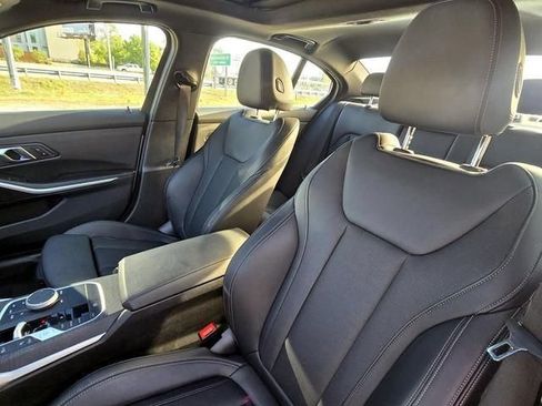 Used 2025 BMW 330i Sedan RWD image 16