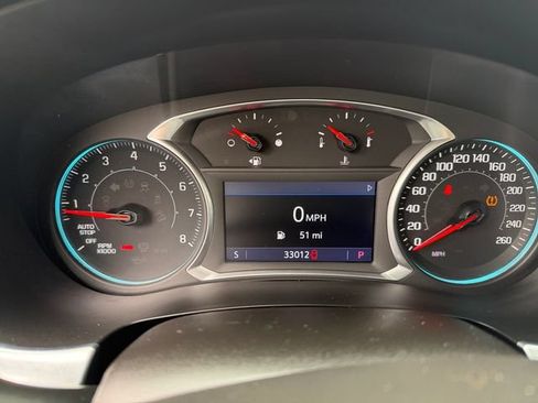Used 2021 Chevrolet Traverse LT AWD/4WD image 14