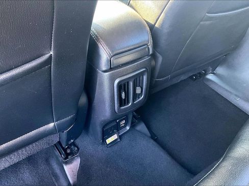 Used 2020 Jeep Compass Limited image 33