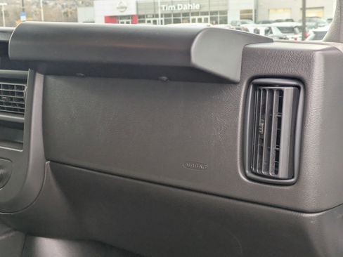 New 2025 GMC Savana 2500 Work Van w/ Safety Package image 20