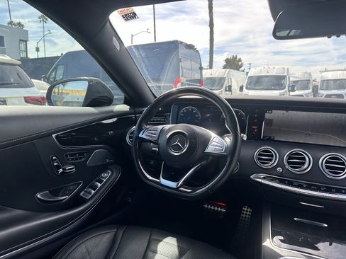 Used 2016 Mercedes-Benz S 550 4MATIC Coupe w/ Sport Package image 16