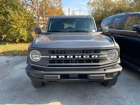 New 2025 Ford Bronco 4-Door image 7