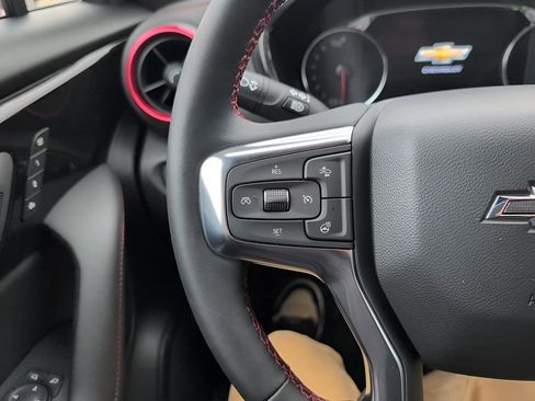 Used 2025 Chevrolet Blazer RS w/ Enhanced Convenience Package image 25