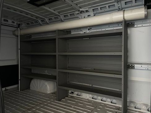 Used 2024 RAM ProMaster 2500 w/ Convenience Group image 17