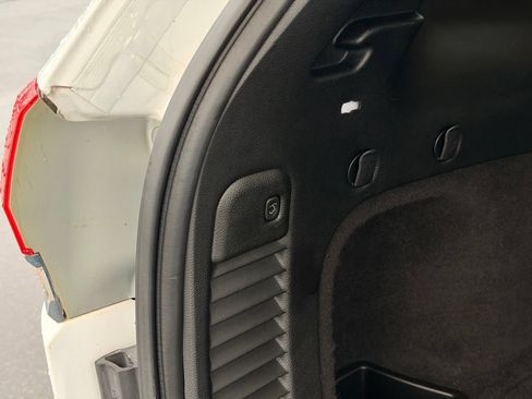 Used 2018 Jeep Grand Cherokee Limited RWD image 20