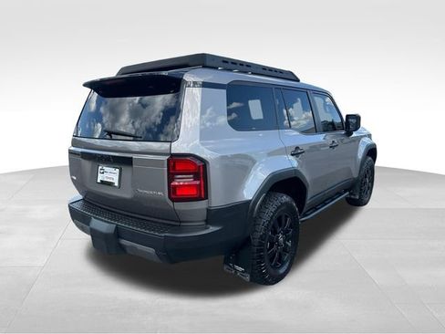 Used 2024 Toyota Land Cruiser image 7
