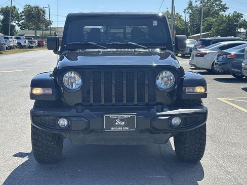 Used 2023 Jeep Gladiator Sport AWD/4WD image 24