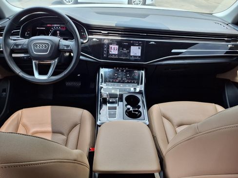 Used 2023 Audi Q8 Premium Plus AWD/4WD image 11