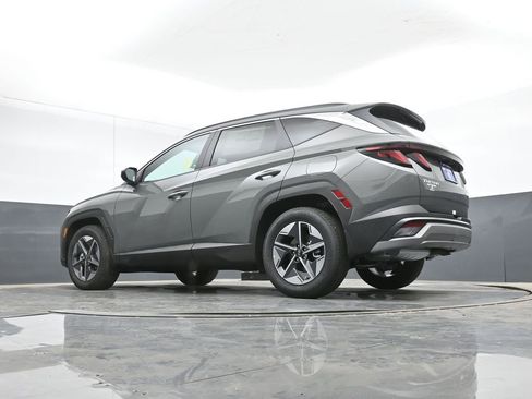 New 2026 Hyundai Tucson SEL w/ Tow & Go Package FWD image 12