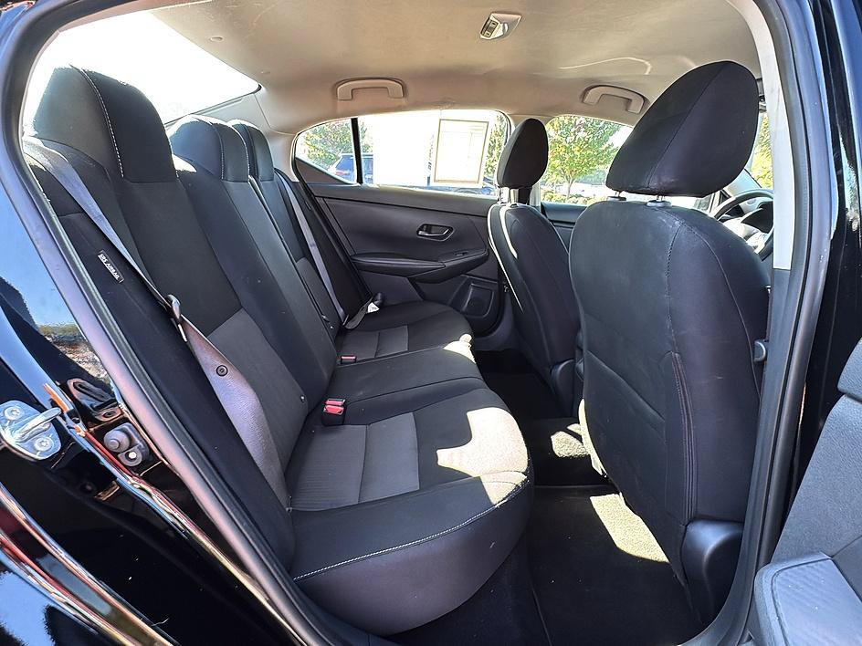 Certified 2025 Nissan Sentra SV FWD image 23