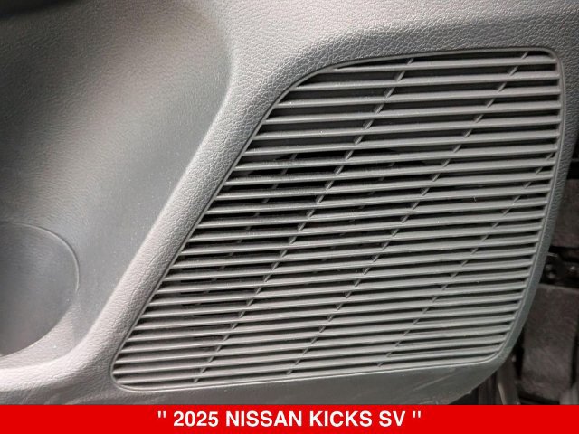 Certified 2025 Nissan Kicks SV AWD/4WD image 14