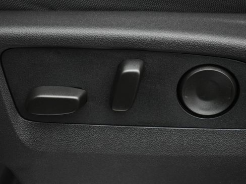 New 2026 Chevrolet Silverado 1500 LT image 13