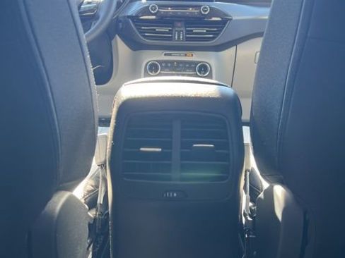 Used 2025 Ford Escape Active w/ Cold Weather Package AWD/4WD image 50