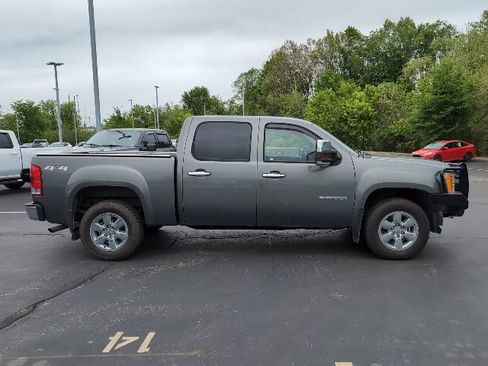 Used 2011 GMC Sierra 1500 SLE w/ Power Tech Package AWD/4WD image 3