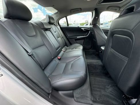 Used 2017 Volvo S60 T5 Inscription AWD/4WD image 28