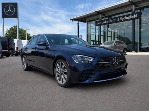 Used 2023 Mercedes-Benz E 450 4MATIC Sedan image 1