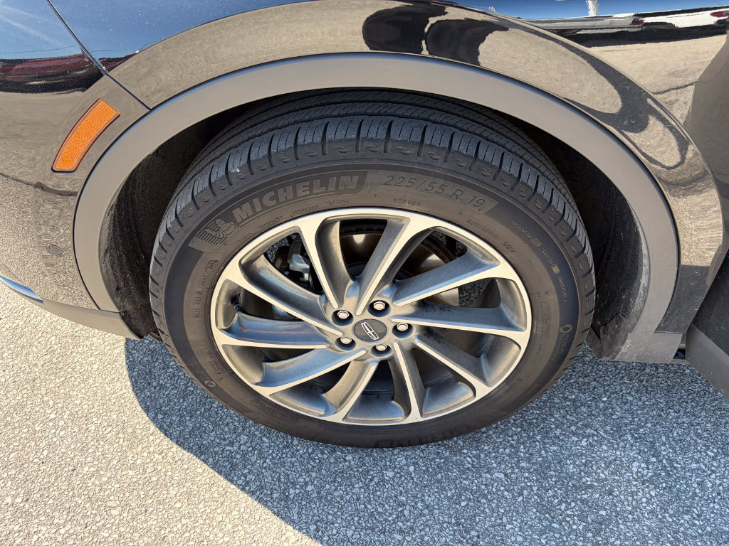 Certified 2023 Lincoln Corsair AWD w/ Equipment Group 102A image 30