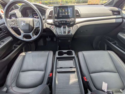 Used 2024 Honda Odyssey Sport image 14