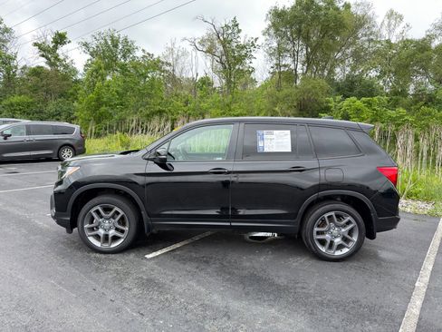 Used 2023 Honda Passport EX-L image 3
